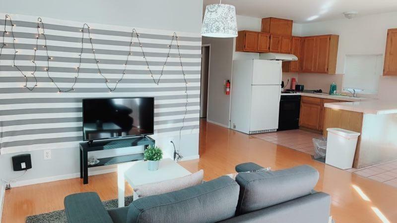 Ferienwohnung Pasadena Single House 3B1B 三房一厅一厨一浴 Exterior foto